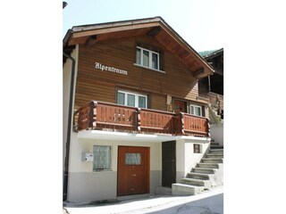 Aussensicht mit Balkon