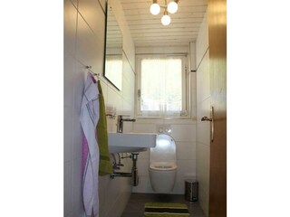 neues WC, renoviert 2017