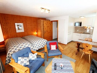 room3 (Large)