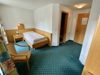 hotel_portjengrat_saas_almagell_einzelzimmer_dusch