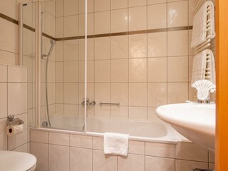 Badezimmer 2