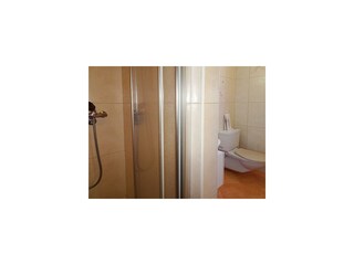 WC & Dusche / Douche / Shower