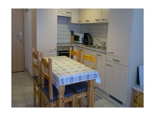 4.2 Essbereich Küche 8