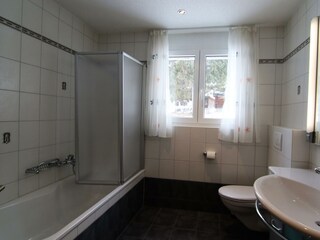 Bathroom1