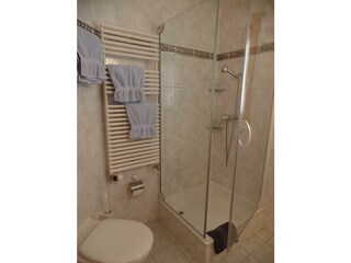Badezimmer2
