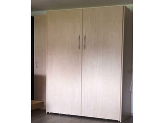 Wandklappbett geschlossen