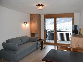 1. Wohnen-Essen Topas 13