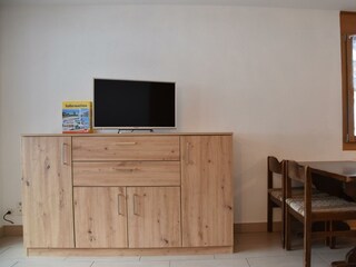 4. TV - Sideboard Topas 13