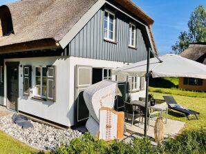 Ferienhaus Küstenkind Feriendorf 08 Klein Stresow Rügen - Binz - image1