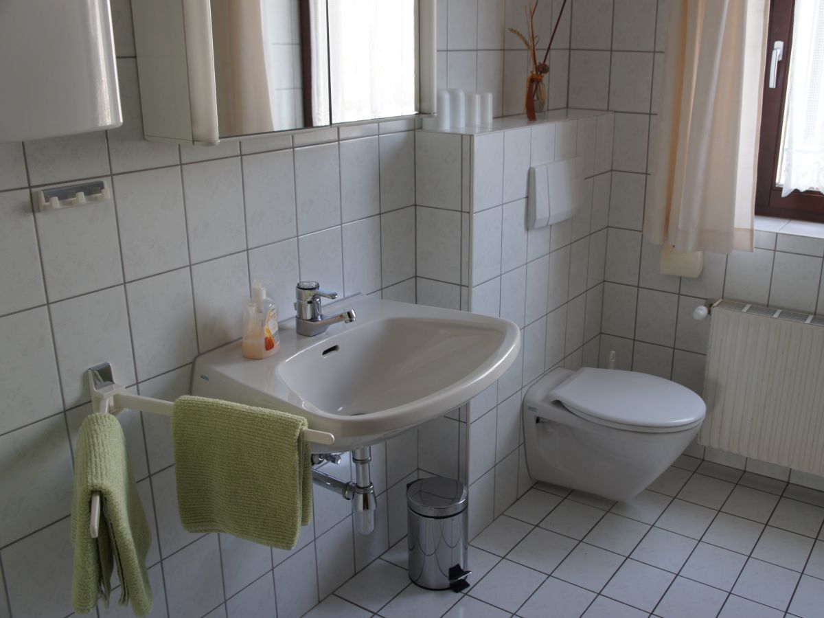 Badezimmer dusche und badewanne – midir