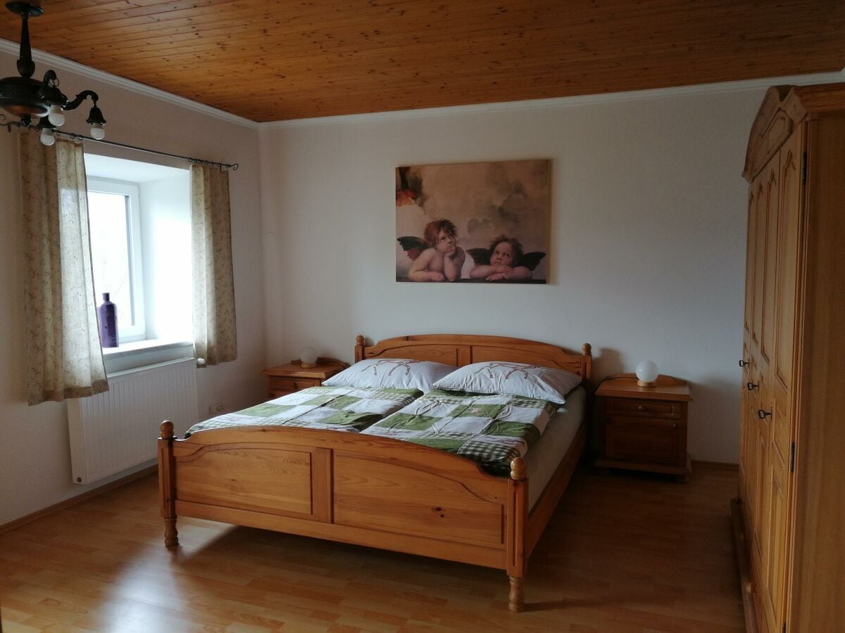 1. Schlafzimmer