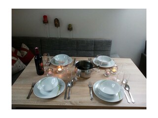 Appartement Stroblhof_Aich_Küchentisch