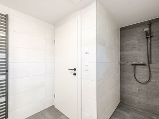 Chalet-am-See-Apartment-Haus-myNests-Aich-Schladmi