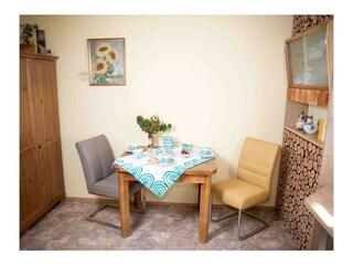 Ferienwohnung KIM_Esstisch