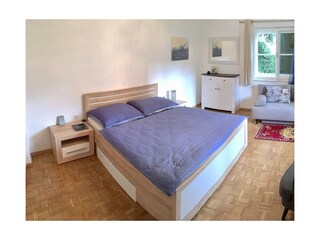 Ferienwohnung KIM_Schlafzimmer
