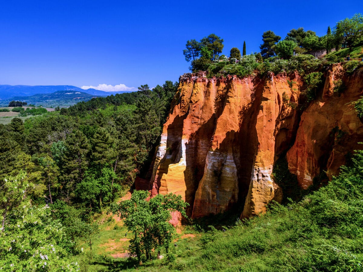 Ockerfelsen von Roussillon