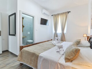 Villa Benkovac Features 40