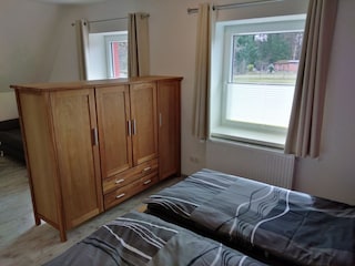 Großes Schlafzimmer oben