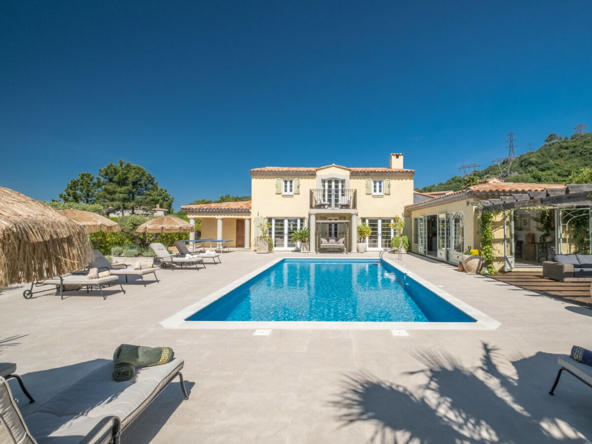 Villa Grimaud Buitenaudio-opname 1