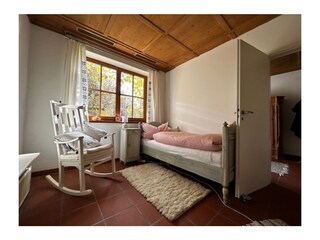 2. Schlafzimmer mit Einzelbett