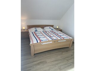 Schlafzimmer 3