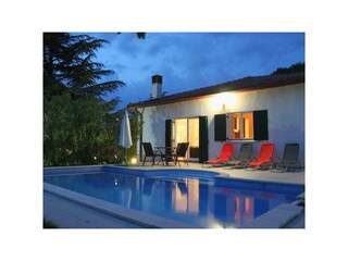 Main terrace with view on the pool
