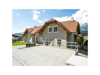 Haus Anton - Hausfoto Sommer