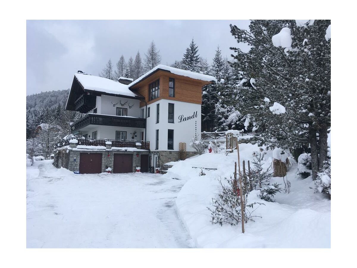 Haus Landl - Hausfoto im Winter