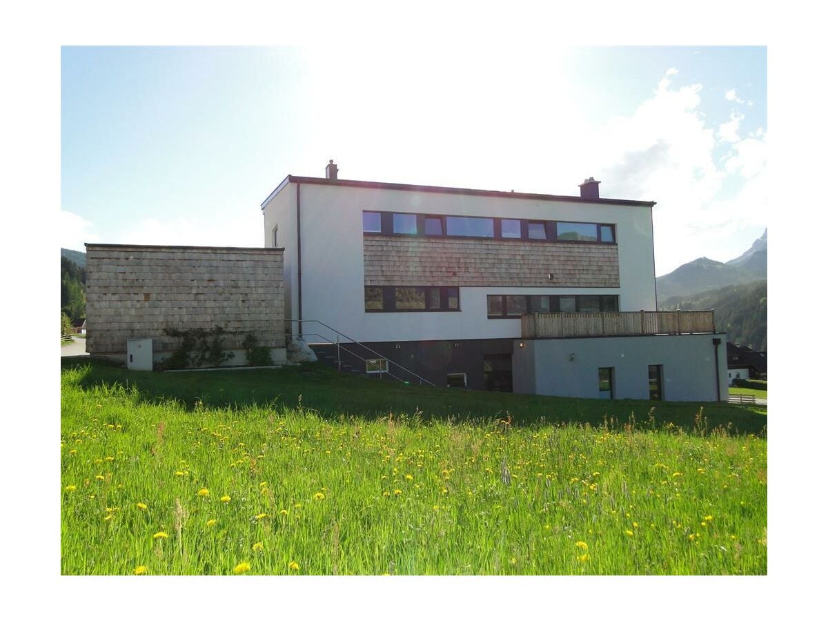 App. Gipfelsturm - Hausansicht Ost Sommer