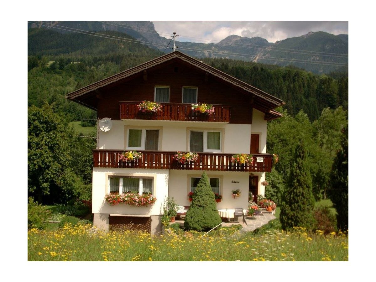 Haus Erlenheim - Hausfoto Sommer