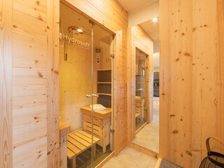 Garderobe und Sauna Verde