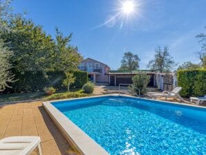 Ferienhaus Gianni with Private Pool - Porec - image1