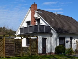 Ferienhaus Bi-uns-to-Hus - St. Peter-Ording - image1