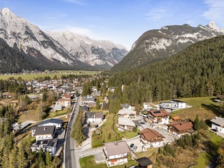 Luftbild mit der wunderschönen Umgebung