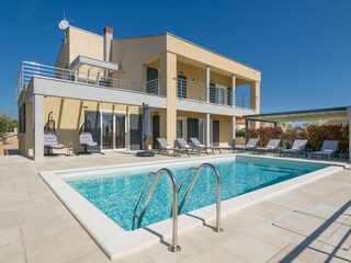 Villa Krnica Buitenaudio-opname 1