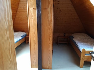 Dachgeschoß mit 2 Einzelbetten