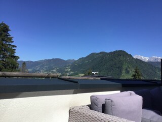 Morgensonne mit Blick auf den Hochkönig und das Salzach