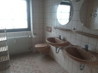 Bad in Wohnung Schwarzwaldblick