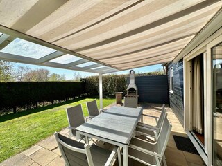 Überdachte Terrasse