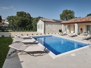 Villa Celtis - Villa Celtis mit Pool und Mini-Wellness