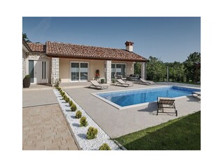 Villa Groznjan Outdoor Recording 2