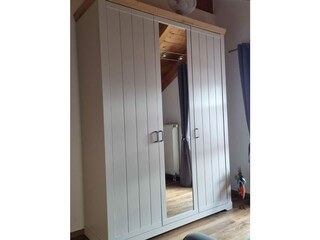 Schlafzimmerschrank