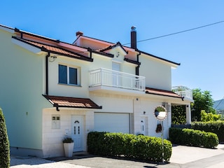 die Garage & der Eingang