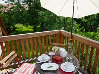 Blick vom Balkon ins Grüne