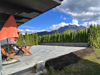 Terrasse Erdgeschoss