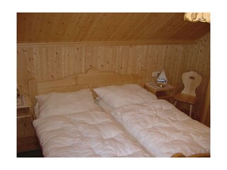 Schlafzimmer im kleinen Ferienhaus Koglerhütte