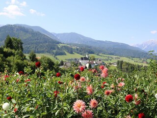 unsere Aussicht zum Ortskern