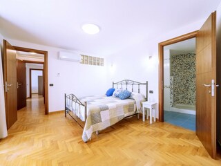 Villa Quartu Sant' Elena Caratteristiche 27