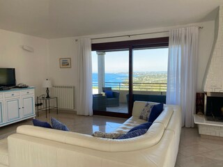 Villa Quartu Sant' Elena Caratteristiche 36