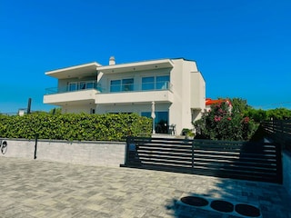 Holiday apartment Kornić Outdoor Recording 19